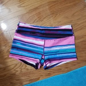 Savage Barbell Booty Shorts L